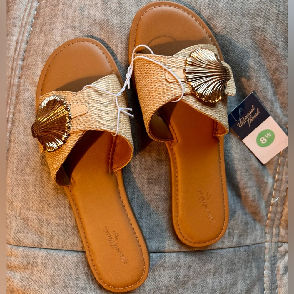 universal thread | shell slide sandals